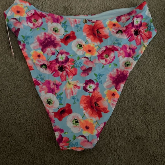 Victoria’s secret high waisted swim bottoms - Picture 2 of 3